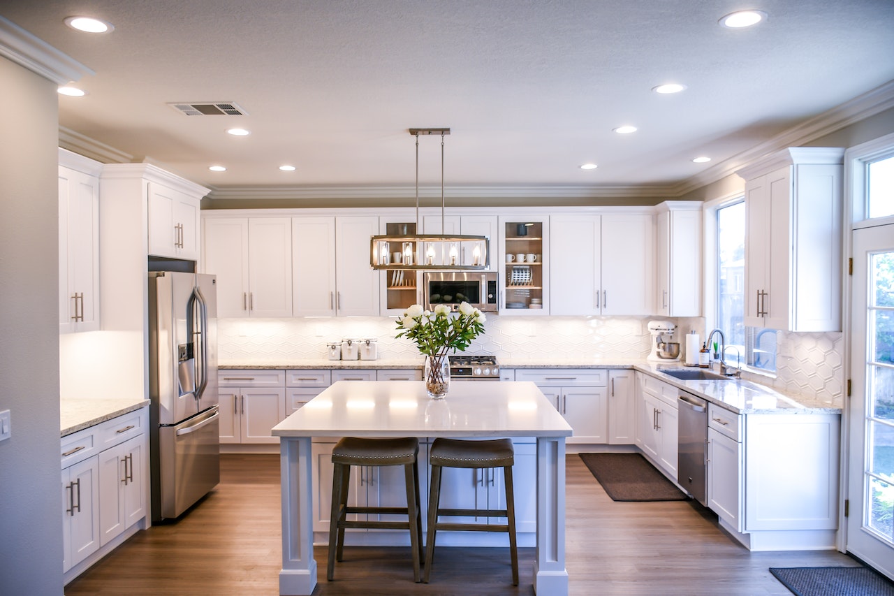 Expert Tips for Kitchen Cabinet Repairs: Enhancing Functionality and Aesthetics